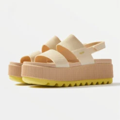 Reef Water Vista Higher -Reef CJ5797 Water Vista Higher Vinatge Citron abovethefold 3