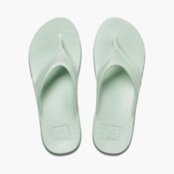 Reef ONE In Mint Sandals