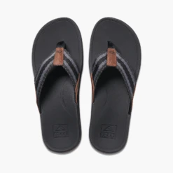 Reef Ortho Coast Woven In Black Sandals